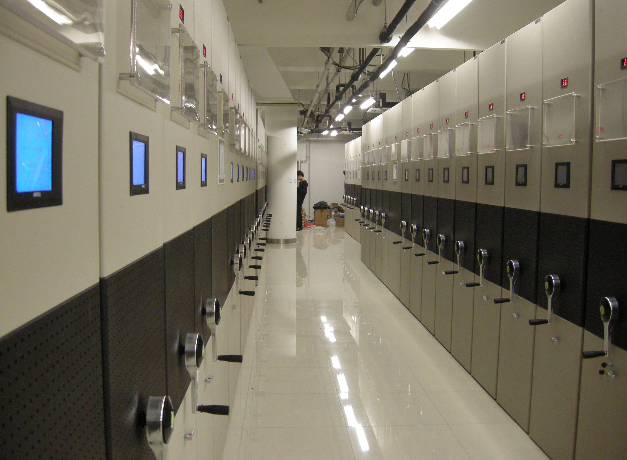 �����ܼ���